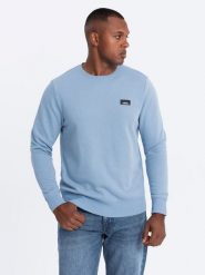 Nierozpinana męska dresowa bluza z metalowym pinem – błękitna V3 - Rozmiar: M. Niebieskie bluzy męskie Ombre Clothing, m, bez wzorów, z bawełny, wizytowe, bez ramiączek, bez kaptura. W wyprzedaży za 119.99 zł.