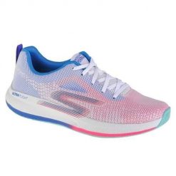 Buty do chodzenia damskie Skechers GO Run Pulse. Białe obuwie sportowe damskie Skechers, bez wzorów, z materiału, bez zapięcia, trekkingowe. Za 406.00 zł.