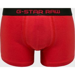 G-Star Raw - Bokserki (3-Pack). Czerwone bokserki męskie G-Star Raw, bez wzorów, z dzianiny. W wyprzedaży za 119.90 zł.