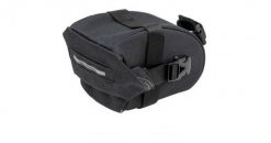 Torba Podsiodłowa Sportowa Torba Podsiodłowa 0,9 Litra 17 X 10 X 9 Cm - Czarna. Czarne torby sportowe męskie NEW LOOXS, bez wzorów, z materiału. Za 177.85 zł.