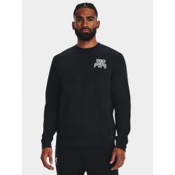 Bluza fitness męska UNDER ARMOUR Rival Terry Graphic Crew. Czarne bluzy męskie Under Armour, l, bez wzorów, casualowe, bez ramiączek, bez kaptura. Za 119.99 zł.