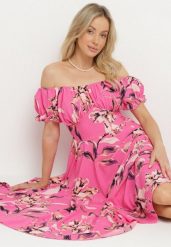 Fuksjowa Sukienka w Kwiaty z Dekoltem Łódką z Bawełną o Rozkloszowanym Kroju Annilva. Czerwone sukienki damskie Born2be, na co dzień, na lato, l, bez wzorów, z bawełny, eleganckie, bez kołnierzyka, bez ramiączek, midi, rozkloszowane. Za 59.99 zł.