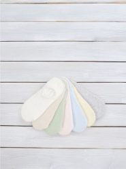 Skarpetki 7 pack - wielobarwny. Skarpetki damskie Sinsay, bez wzorów, z bawełny. Za 17.99 zł.