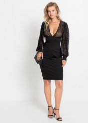Dopasowana sukienka midi z koronką. Czarne sukienki damskie bonprix, bez wzorów, z koronki, bez kołnierzyka, bez ramiączek, midi, dopasowane. Za 147.99 zł.