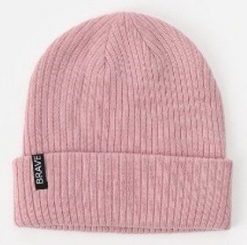 NORMANN czapka zimowa damska. Czapki damskie NORMANN, na zimę, bez wzorów. Za 28.74 zł.