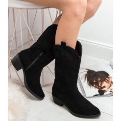 Kowbojki damskie Ideal Shoes MR-1881 Czarne. Czarne kozaki damskie IDEAL SHOES, bez wzorów, z materiału, bez obcasa, na obcasie, bez zapięcia. Za 159.00 zł.