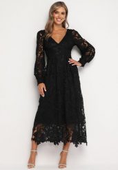 Czarna Sukienka Koronkowa o Rozkloszowanym Kroju w Stylu Retro Lerilis. Czarne sukienki damskie Born2be, na imprezę, m, bez wzorów, z koronki, eleganckie, bez kołnierzyka, bez ramiączek, midi, rozkloszowane. Za 249.99 zł.