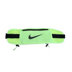 Nerka do biegania NIKE RACE DAY WAIST PACK. Zielone saszetki i nerki męskie Nike, bez wzorów. Za 99.99 zł.