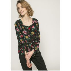 Medicine - Bluzka Basic. Czarne bluzki damskie MEDICINE, s, bez wzorów, z tkaniny, casualowe, bez kołnierzyka, bez ramiączek. W wyprzedaży za 29.90 zł.