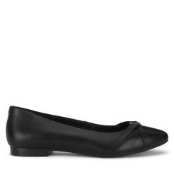 Baleriny Lasocki. Czarne balerinki damskie Lasocki, bez wzorów, bez obcasa, bez zapięcia. Za 169.99 zł.