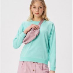 Gładka bluza basic - Zielony. Zielone bluzy damskie Sinsay, l, bez wzorów, bez ramiączek, bez kaptura. Za 29.99 zł.