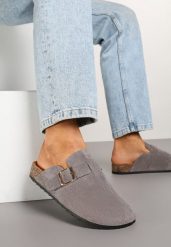 Szare Klapki Ozdobione Klamrą na Pasku Zelevelis. Szare klapki damskie Renee, bez wzorów, z jeansu, eleganckie, bez obcasa, na obcasie, bez zapięcia. W wyprzedaży za 67.49 zł.