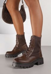 Brązowe Botki Typu Workery z Elastyczną Cholewką Polie. Brązowe botki damskie Born2be, bez wzorów, z jeansu, bez obcasa, na płaskiej podeszwie, bez zapięcia. Za 149.99 zł.