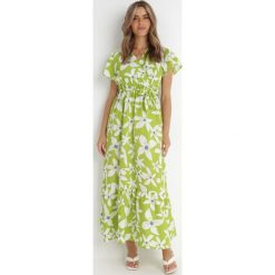 Jasnozielona Sukienka Marrie. Zielone sukienki damskie Born2be, na lato, l, bez wzorów, bez kołnierzyka, bez ramiączek, maxi, kopertowe. Za 79.99 zł.