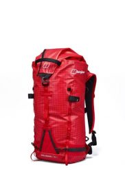 Plecak górski Berghaus Mtn Seeker 32 - goji berry. Czerwone plecaki męskie Berghaus, bez wzorów, z tkaniny, klasyczne. Za 577.49 zł.
