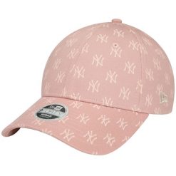 Czapka z daszkiem damska Wmns Monogram 9FORTY New York Yankees Cap. Czerwone czapki damskie New Era, bez wzorów, z poliesteru. Za 119.99 zł.