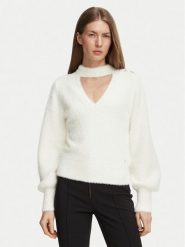 Guess Sweter W6BR74 Z1761 Kremowy Regular Fit. Białe swetry nierozpinane damskie Guess, s, z aplikacjami, bez kołnierzyka, bez ramiączek. Za 434.99 zł.