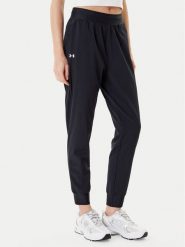 Under Armour Spodnie dresowe Armoursport High Rise Wvn Pnt 1382727-001 Czarny Loose Fit. Czarne spodnie dresowe damskie Under Armour, bez wzorów, z dresówki, sportowe. Za 219.99 zł.