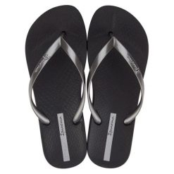 Klapki damskie Ipanema Anatomic Connect japonki czarne. Czarne klapki damskie Ipanema, na lato, bez wzorów, z materiału, eleganckie, bez obcasa, na płaskiej podeszwie, bez zapięcia. Za 72.00 zł.