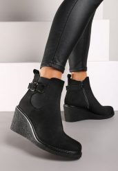 Czarne Botki Sztyblety na Koturnie z Ozdobną Klamrą Erillia. Czarne botki damskie Renee, na jesień, bez wzorów, z jeansu, biznesowe, bez obcasa, na koturnie, bez zapięcia. Za 119.99 zł.