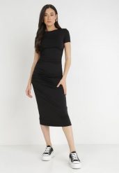 Czarna Sukienka Oreitheis. Czarne sukienki damskie Born2be, l, z aplikacjami, eleganckie, bez kołnierzyka, bez ramiączek, midi, dopasowane. Za 119.99 zł.