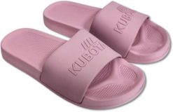 Kubota Basenowe klapki - Rozmiar 38 - Różowe. Czerwone klapki męskie Kubota, bez wzorów, bez zapięcia. Za 65.00 zł.