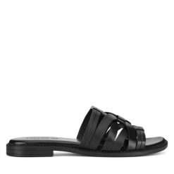 Klapki Lasocki. Czarne klapki damskie Lasocki, bez wzorów, bez obcasa, bez zapięcia. Za 129.99 zł.