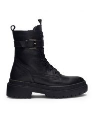 Lasocki Trapery WI16-14097-06 Czarny. Czarne trapery damskie Lasocki, ze skóry, bez zapięcia. Za 269.99 zł.