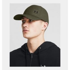 Czapka męska UA ArmourVent Stretch Fit Under Armour 1383438. Zielone czapki męskie Under Armour, bez wzorów, z poliesteru. Za 119.99 zł.