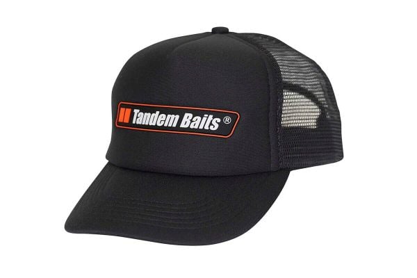 Czapka z daszkiem TB logo. Brązowe czapki damskie TANDEM BAITS, na lato, bez wzorów, z materiału. Za 69.29 zł.