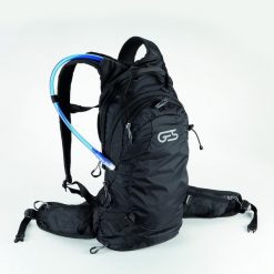 Plecak na wodę z bukłakiem Ges. Czarne plecaki męskie GES, bez wzorów, sportowe. Za 314.50 zł.
