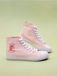 Trampki Myszka Minnie - różowy. Czerwone trampki i tenisówki damskie Sinsay, bez wzorów, za kostkę, bez zapięcia. W wyprzedaży za 19.99 zł.