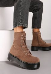 Ciemnobeżowe Botki Workery z Ekozamszu na Platformie Justines. Brązowe botki damskie Renee, bez wzorów, z jeansu, eleganckie, bez obcasa, na platformie, bez zapięcia. Za 159.99 zł.