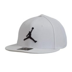 Czapka z daszkiem Air Jordan Jumpman Pro. Czarne czapki damskie Jordan, bez wzorów. Za 165.00 zł.