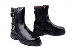 WONDERS A-4301 negro, botki damskie. Czarne botki damskie Wonders, bez wzorów, bez obcasa, bez zapięcia. Za 622.93 zł.