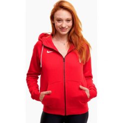 Bluza damska Nike Park 20 Hoodie. Czerwone bluzy damskie Nike, bez wzorów, sportowe, bez ramiączek, bez kaptura. Za 231.00 zł.