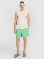 4F Spodenki casual męskie - zielone L. Zielone szorty męskie 4F, bez wzorów, z materiału, casualowe. W wyprzedaży za 29.99 zł.