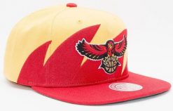 Mitchell & Ness NBA HWC Atlanta Hawks czapka snapback dwukolorowa. Żółte czapki damskie Mitchell & Ness, bez wzorów, z bawełny, eleganckie. Za 178.99 zł.