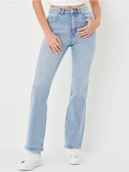 Jeansy flare - niebieski. Niebieskie jeansy damskie Sinsay, bez wzorów, z jeansu. Za 45.99 zł.