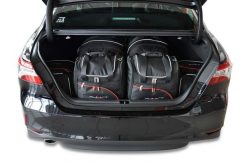 Torby Do Bagażnika Toyota Camry Hev 2018-2024 6Szt Kjust. Czarne torby podróżne damskie KJUST, bez wzorów, z kauczuku. Za 1,688.00 zł.