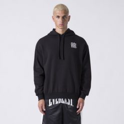 Exkluzywny Bluza Z Kapturem Z Grafika Smoka Czarny Bawelna, Poliester. Czarne bluzy sportowe męskie EVERLAST, l, bez wzorów, z bawełny, z kapturem. W wyprzedaży za 313.35 zł.