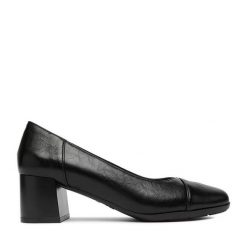 Czółenka Go Soft. Czarne czółenka damskie GO SOFT, bez wzorów, bez obcasa, bez zapięcia. Za 139.99 zł.