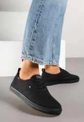 Czarne Tenisówki Vices w Klasycznym Stylu Gallriva. Czarne trampki i tenisówki damskie Born2be, bez wzorów, bez zapięcia. Za 44.99 zł.
