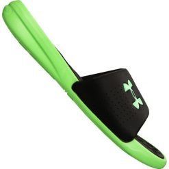 Klapki Under Armour Playmaker Fix M 3000061-004. Czarne klapki męskie Under Armour, bez wzorów, bez zapięcia. W wyprzedaży za 169.00 zł.