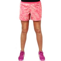 Asics FuzeX 5.5'' Short 141643-1119. Czerwone szorty damskie Asics, bez wzorów, z materiału. W wyprzedaży za 99.99 zł.