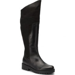 Kozaki LASOCKI - SM-D758 Black. Czarne kozaki damskie Lasocki, bez wzorów, z materiału, przed kolano, bez obcasa, bez zapięcia. W wyprzedaży za 199.99 zł.