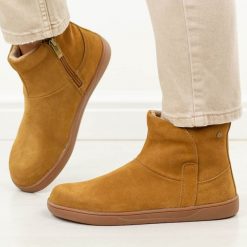 Barefoot camelowe skórzane botki damskie Vinceza 79666. Brązowe botki damskie VINCEZA, na jesień, bez wzorów, z dzianiny, eleganckie, bez obcasa, na płaskiej podeszwie, bez zapięcia. Za 299.00 zł.