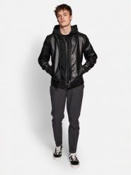 Redefined Rebel Kurtka z imitacji skóry Chris 225008 Czarny Regular Fit. Czarne kurtki męskie Redefined Rebel, m, bez wzorów, ze skóry, bez kaptura. Za 219.99 zł.
