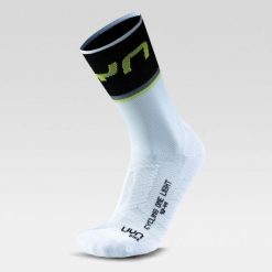 Skarpety rowerowe MAN CYCLING ONE LIGHT SOCKS r.45-47. Białe skarpety męskie UYN, bez wzorów. Za 109.99 zł.