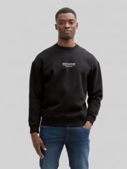 Męska Bluza Tom Tailor Relaxed Printed Crewneck Black 1045579 29999. Czarne bluzy męskie Tom Tailor, m, bez wzorów, bez ramiączek, bez kaptura. Za 119.99 zł.